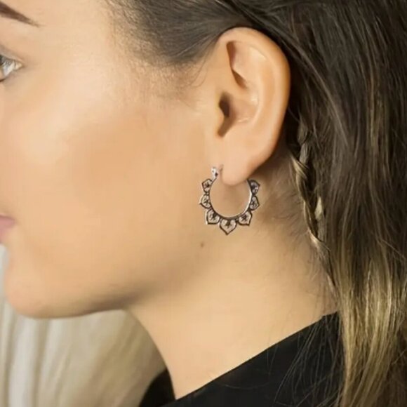 Silver Plated Boho Design Hoop Earrings - NEW - Picture 2 of 3